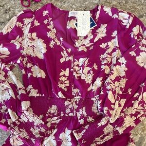 Floral V-Neck blouse